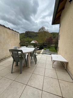 Gite en duplex 4 personnes, Vallée de la Jordanne, Cantal - 3