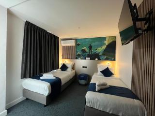 Elberg Hotel & Apartments - 8