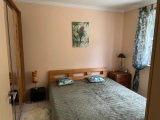 Ferienwohnung Schwanheim - 2