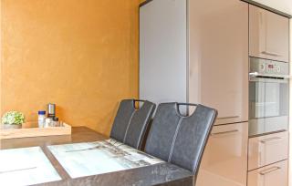 1 Bedroom Stunning Apartment In Detmold - 5
