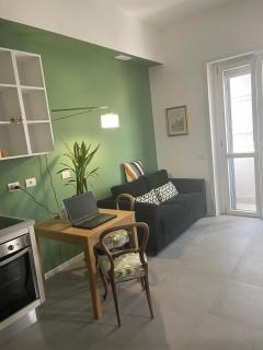 Corso Lodi 6 Milano Porta Romana - Bellissimo nuovo appartamento con 2 camere da letto e due bagni - Beautiful newly decorated 2 bedrooms 2 bathrooms with Free Parking per selected qualifying rate - metro subway Porta Romana 6 minutes to Duomo Cathedral - 7