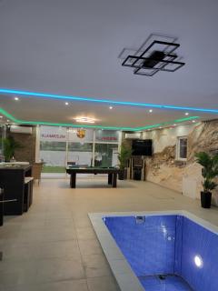 Vila Barcelona Curug - 8