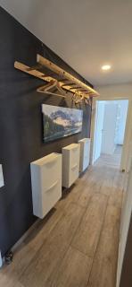 Moderne 3 Zimmer Wohnung Panorama mit großem Balkon für 4Personen inklusive Wifi und Parkplatz - 4