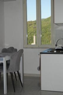 Mini Red Hub - Design Apartment - 9
