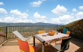 Lovely Home In Privas With Sauna - 0