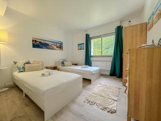 Villa avec piscine, Cinéma, terrain privé - 3