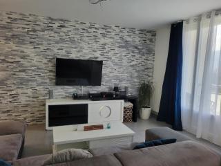 Spacieux appartement Saint-Martin-d'Hères 4 pers - 0