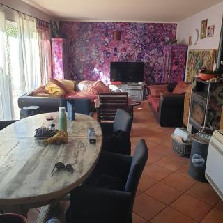 Pied a terre plein de verdure - 2
