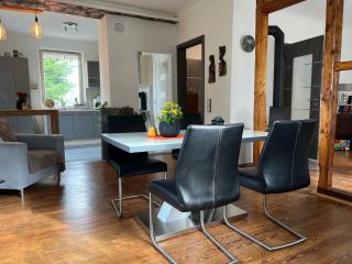 Sandys Cozy Stone Cottage - 3