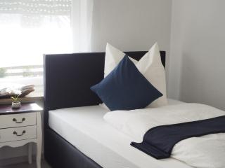 Villa Natur Monteur & Ferienwohnung mit WLAN & PARKPLATZ - 9