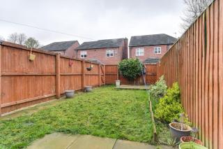 Entire Home in Middleton, Manchester - 3