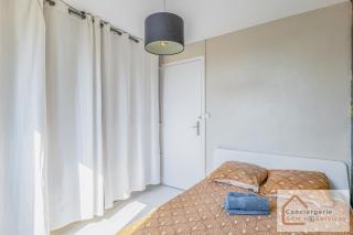 Jolie T3 50m² (+-), balcon, parking, commodités - 6