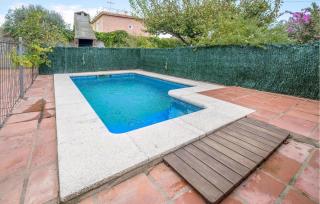 Awesome Home In Sant Miquel De Fluvià - 1