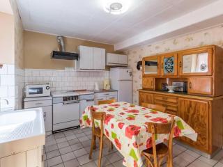 Charmante maisonnette avec internet et jardin clos - FR-1-583-45 - 1