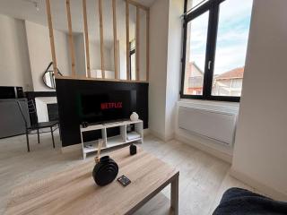 Appartement rénové, proche gare - 0