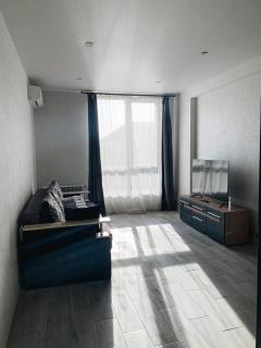 Apartmets Domovik Мира 11с кв 7 Вместительная трёхкомнатная квартира - 0