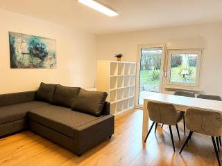 Good Homes Apartment für bis zu 6 Personen mit Netflix und Highspeed WIFI - Idstein - 0