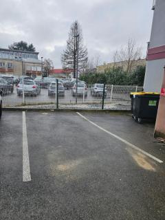 Appart avec terrasse et parking - 1