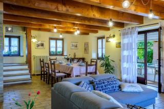 Casale Partemio 8 by Marche Holiday Villas - 6