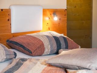 Zirben Diamant Rooms & Dogs - 6