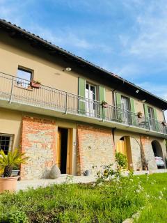 Cascina Piandamiane, soggiorno sostenibile e charme d'epoca nella natura delle Langhe - 5