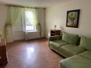 Apartment in a family home - 2