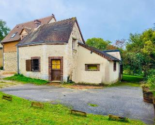 Charming farmhouse with views and fireplace-1 hr40 min from Paris - 2