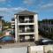 FIJI HOME Apartment Hotel - سوفا